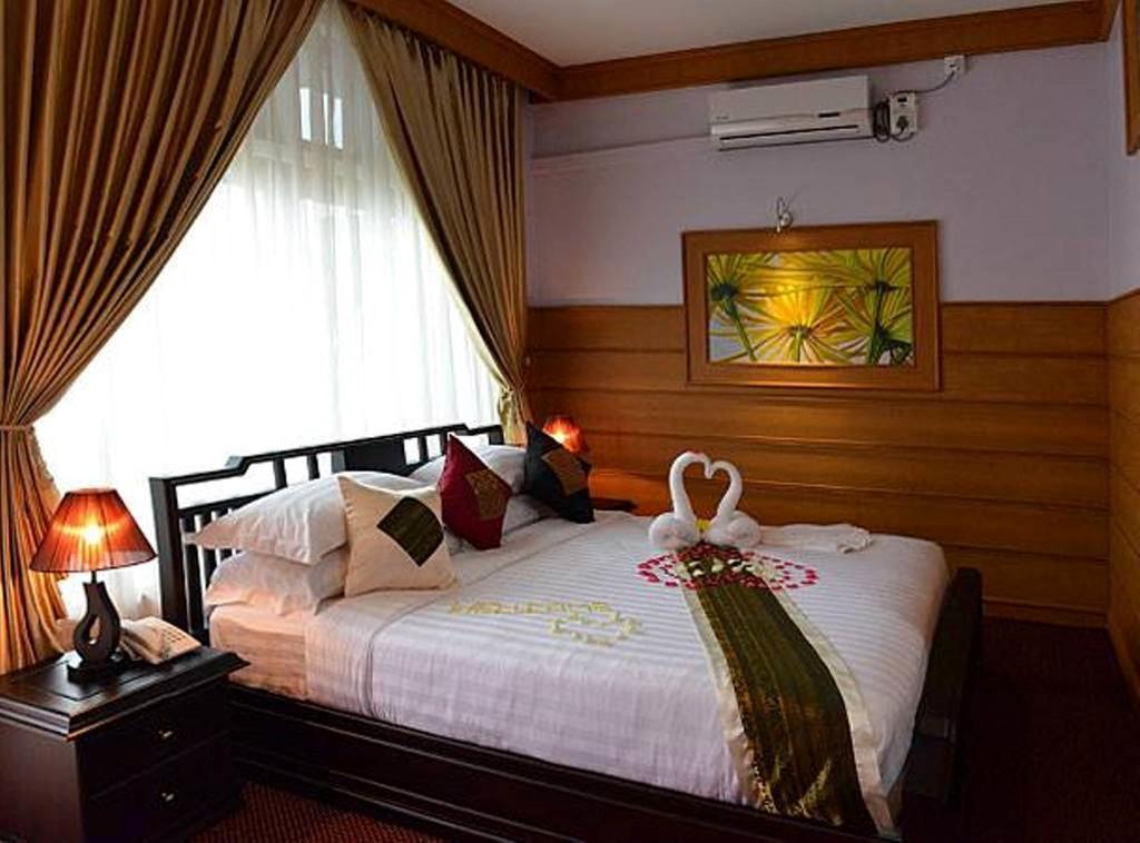 Shwe Kyun Hotel Taunggyi Esterno foto