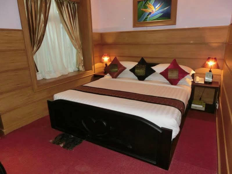 Shwe Kyun Hotel Taunggyi Esterno foto